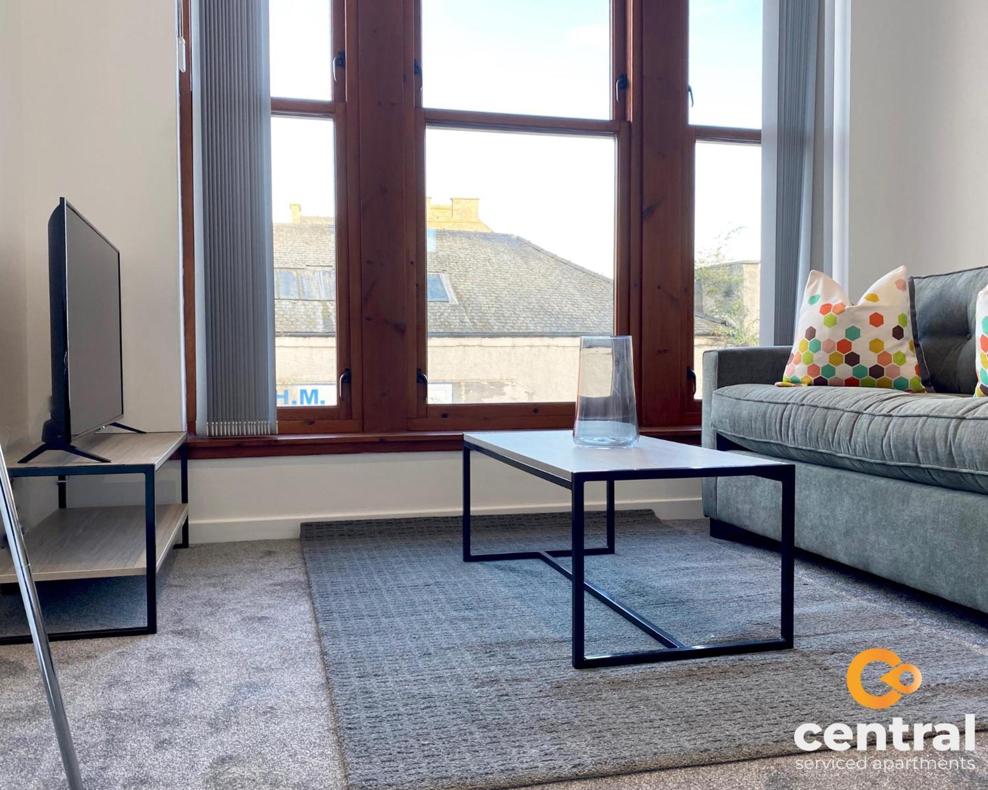 Central Serviced Apartments: City-Center Comfort with Parking & Wi-Fi Dundee Exterior photo